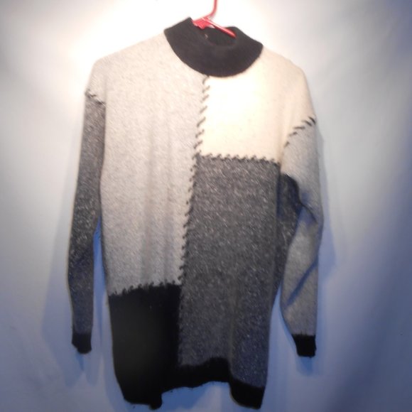 private party pullover sweater M - Picture 1 of 2